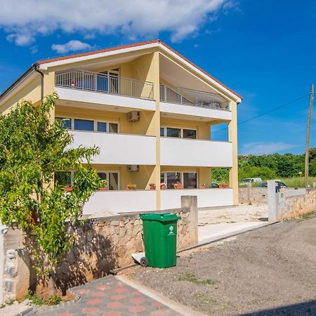 Apartment Una 2 Pula Ngoại thất bức ảnh