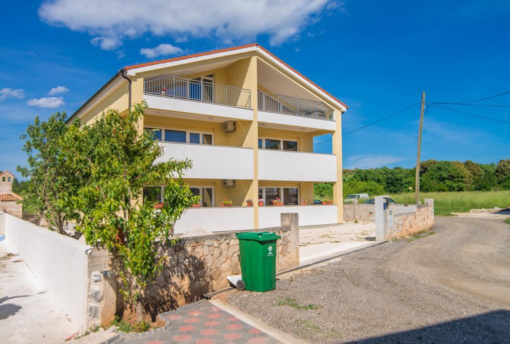 Apartment Una 2 Pula Ngoại thất bức ảnh